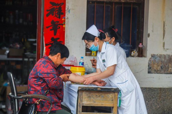权威网络配资专家门户 歙县街口镇：签约有温度 守护零距离_大皖新闻 | 安徽网